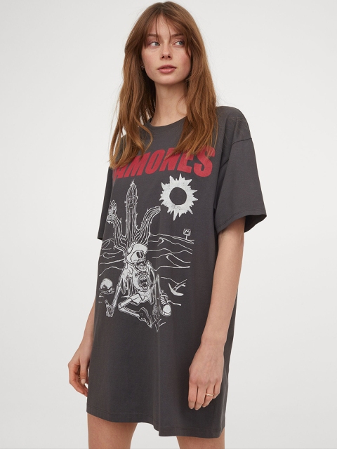 

H&M Women Grey Printed Pure Cotton T-Shirt Dress