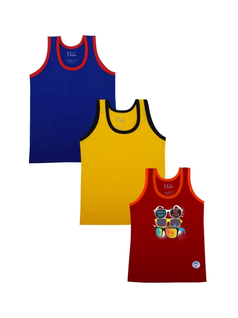

DChica Boys Pack Of 3 Assorted Printed Cotton Innerwear Vests DCVSAP6740, Red