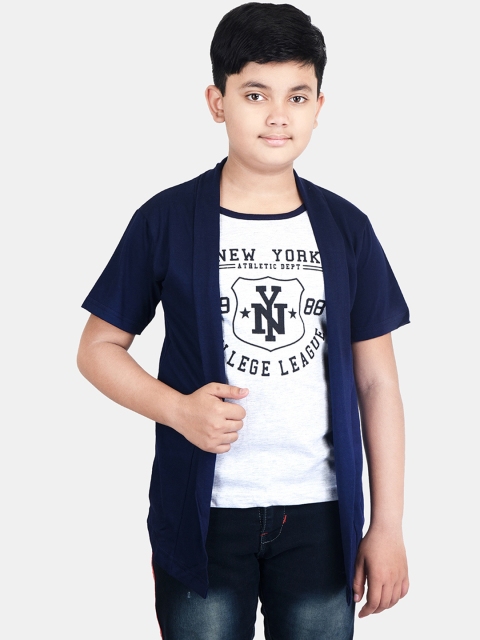 

Fabshio Boys White & Navy Blue Typography Cotton T-shirt with Shrug