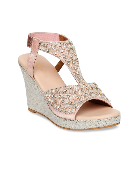 

CHINI C Women Pink Woven Design Sandals