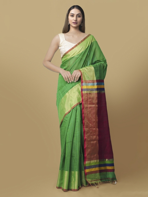 

Unnati Silks Green & Red Silk Cotton Solid Kanjeevaram Saree