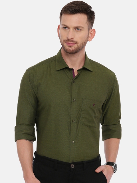 

CROYDON Men Green Regular Fit Solid Casual Shirt