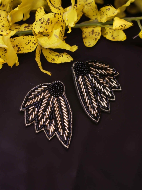 Bellofox Black Contemporary Studs
