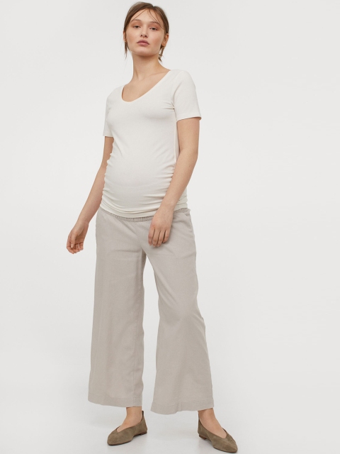 

H&M Women Beige Mama Cropped trousers