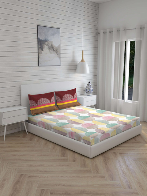

Layers Multicoloured Geometric 144 TC Cotton 1 Queen Bedsheet with 2 Pillow Covers, Multi