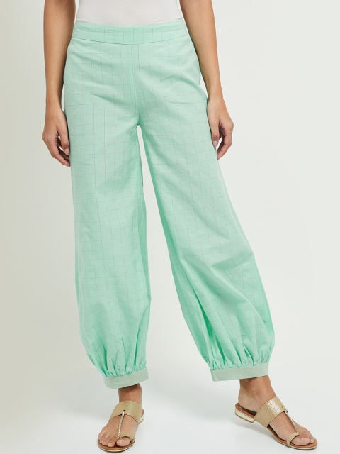 

max Women Green & Beige Regular Fit Checked Regular Trousers