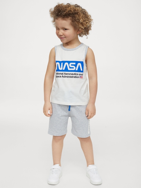 

H&M Boys White & Grey 2-Piece Jersey Set