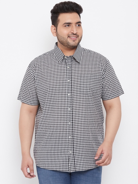 

bigbanana Men Black & Off-White Regular Fit Checked Casual Shirt