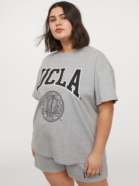 

H&M Plus Women Grey Oversized T-shirt
