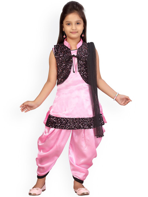 

Aarika Girls Pink & Black Solid Embellished Kurta with Patiala & Dupatta