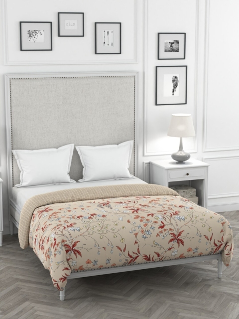 

Portico New York Beige & Red Floral AC Room 120 GSM Double Bed Dohar