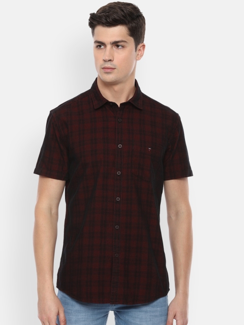 

Louis Philippe Sport Men Maroon Slim Fit Checked Casual Shirt