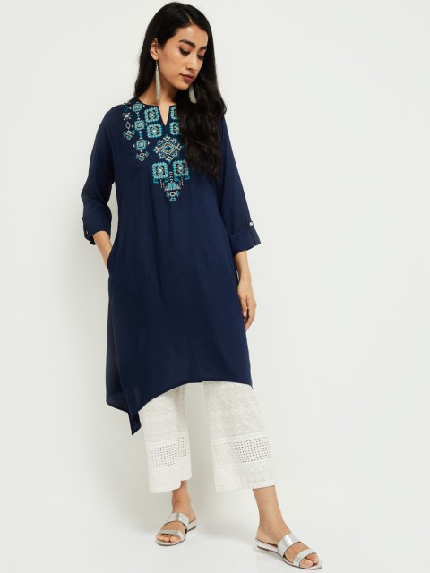 

max Women Blue Ethnic Motifs Yoke Design Thread Work Kurta