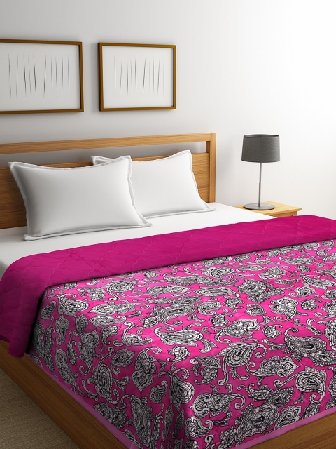 

NEUDIS Pink & Black Ethnic Motifs AC Room 500 GSM Double Bed Quilt