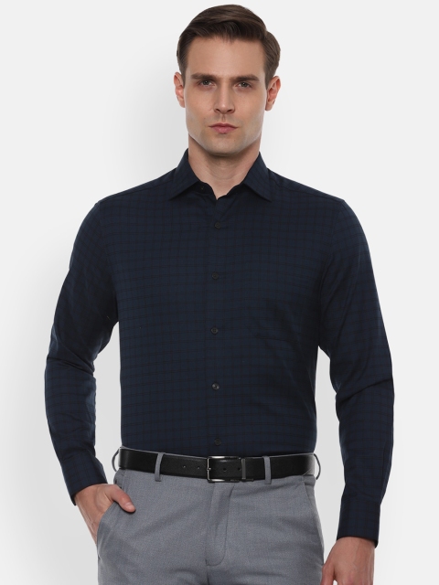 

Louis Philippe Men Navy Blue Regular Fit Checked Casual Shirt