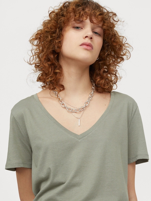 

H&M Women Green V-Neck T-shirt