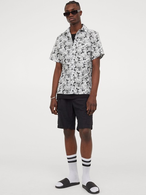 

H&M Men White & Black Printed Pure Cotton Shirt