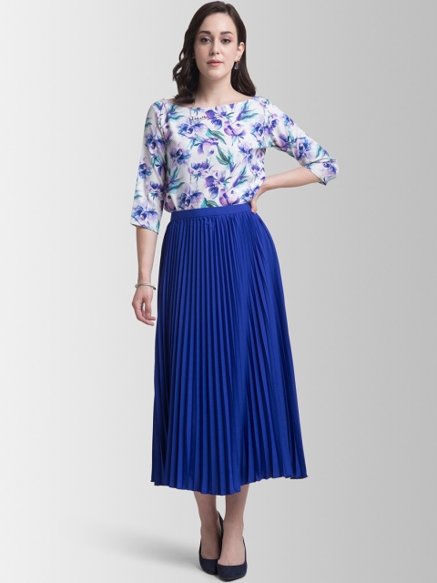 

FableStreet Women White & Purple Printed Top with Skirt