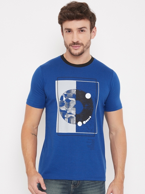 

Bishop Cotton Men Blue Printed Round Neck T-shirt
