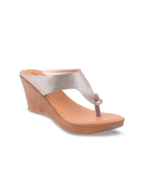 CALZADO Women Grey Solid Platform Heels