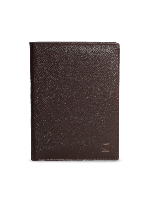

Style SHOES Unisex Brown Textured Leather Passport Holder