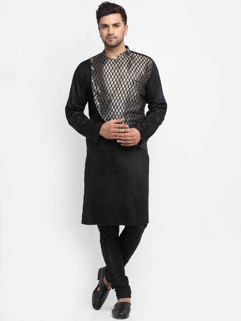 

TREEMODA Men Black & Gold-Toned Woven Design Kurta with Churidar