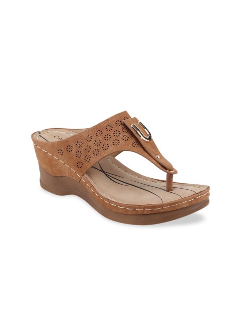 

CALZADO Women Tan Solid Wedges