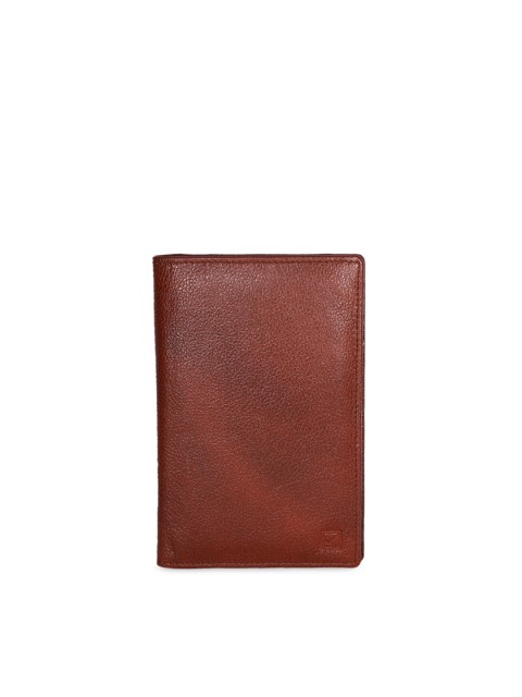 

Style SHOES Unisex Maroon Textured Passport Holder
