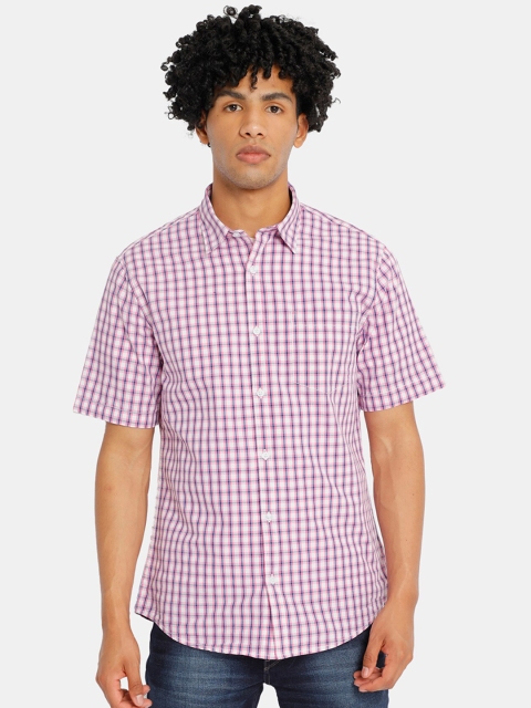 

Ruggers Men Pink & White Regular Fit Checked Cotton Casual Shirt
