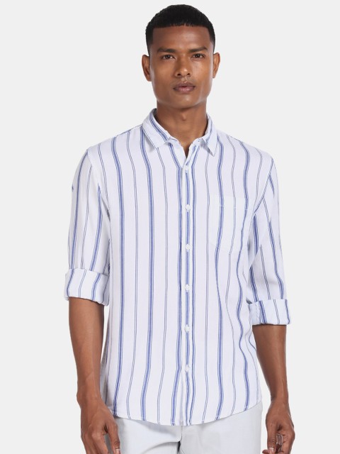 

Ruggers Men Blue & White Regular Fit Striped Casual Shirt