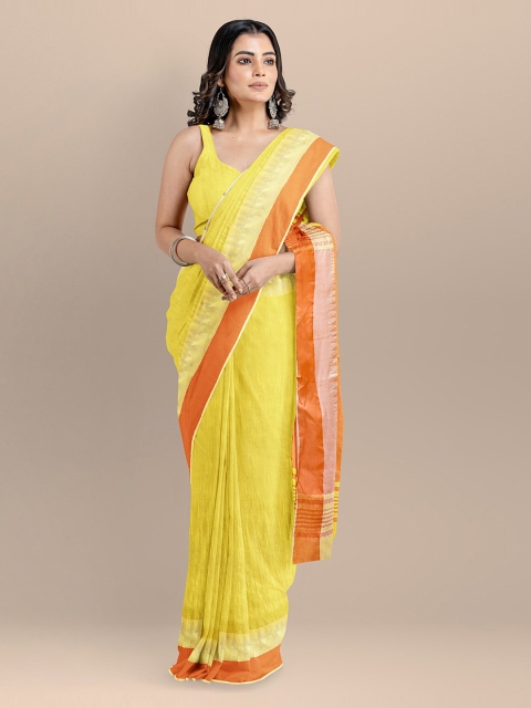 

BharatSthali Yellow & Orange Silk Cotton Solid Maheshwari Handloom Saree