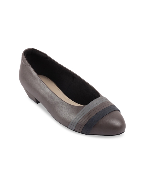 

LEMON & PEPPER Women Grey Solid PU Ballerinas