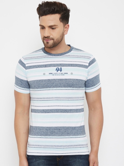 

HALTON HILLS Men Blue Striped Round Neck Cotton T-shirt