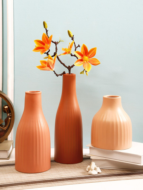 

TAYHAA Set Of 3 Orange Hand-Crafted Ceramic Vase