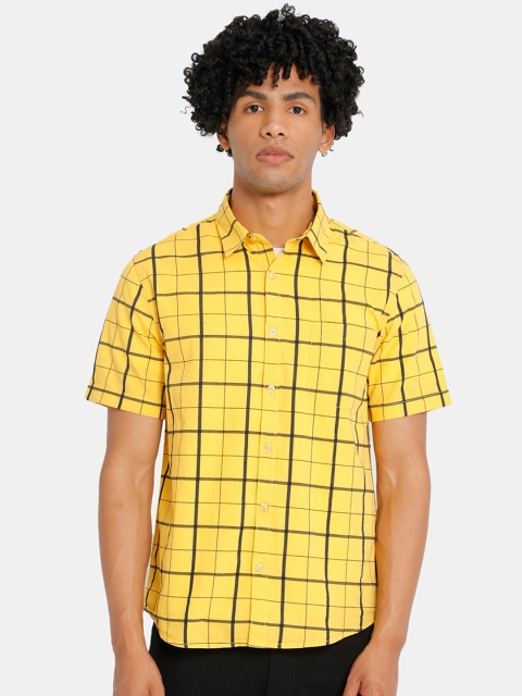 

Ruggers Men Yellow & Navy Blue Regular Fit Checked Cotton Blend Casual Shirt