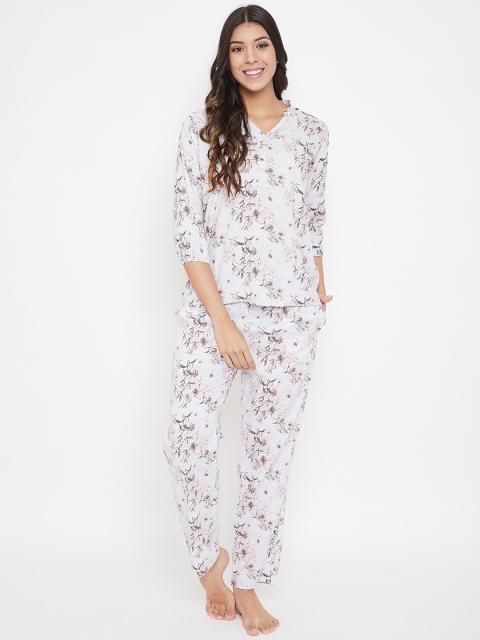 

Clovia Women White & Pink Floral Printed Night Suit