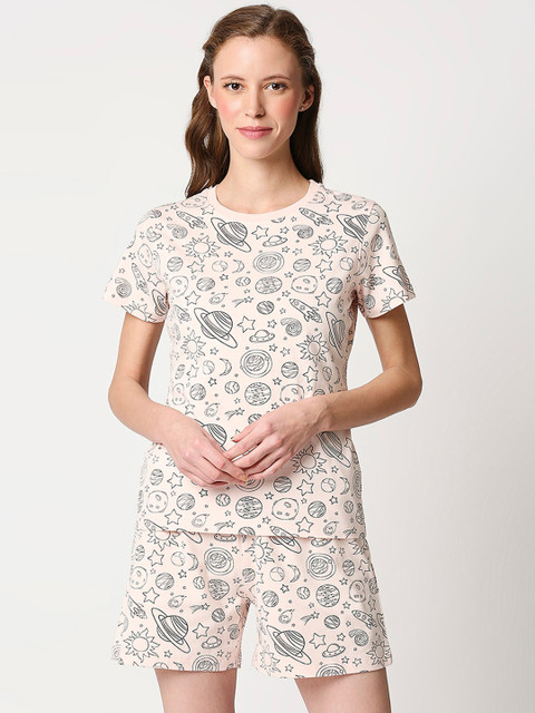 

Bewakoof Women Pink & Black Printed Night suit