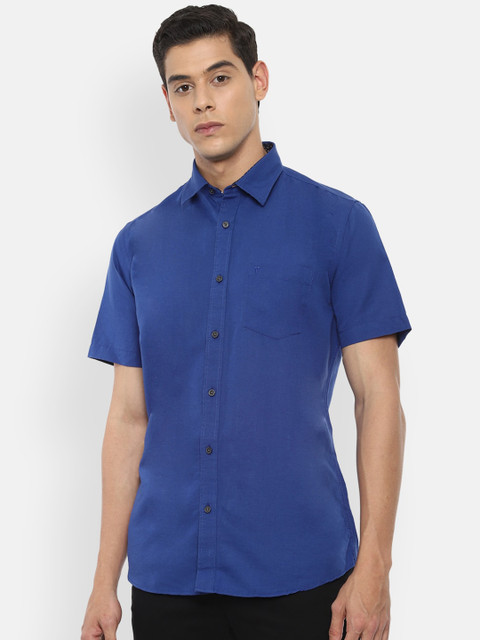 

Van Heusen Sport Men Blue Slim Fit Solid Cotton Linen Casual Shirt
