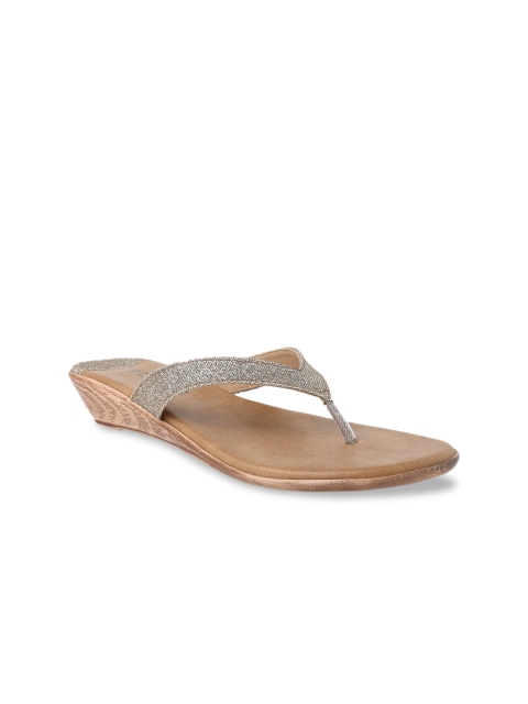 

SOLES Women Champagne Solid Sandals