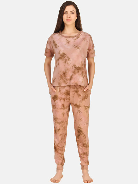 

Masha Women Brown Printed Night suit