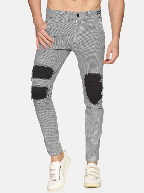 

KULTPRIT Men Black & Grey Skinny Fit Printed Regular Trousers