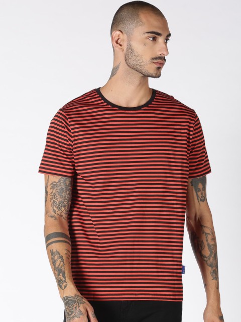 

Blue Saint Men Red Striped Round Neck Cotton T-shirt