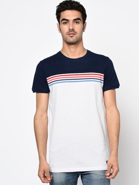 

Octave Men Blue Colourblocked Round Neck T-shirt
