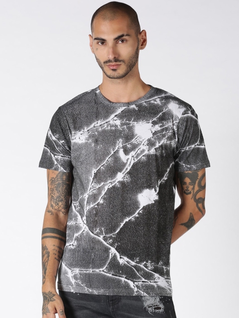 

Blue Saint Men Black & White Dyed Round Neck T-shirt