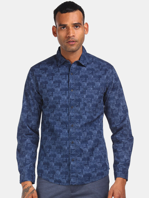 

Cherokee Men Blue Regular Fit Printed Casual Shirt