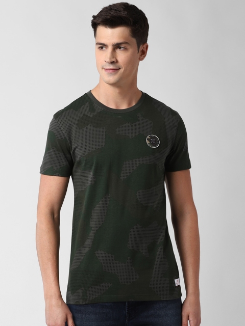 

Peter England Casuals Men Green Printed Round Neck T-shirt