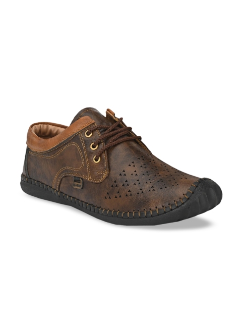 

Mactree Men Brown Laser Cut Derbys