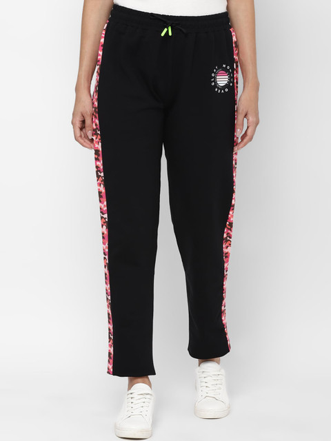 

Allen Solly Woman Women Black Regular Fit Printed Regular Trousers