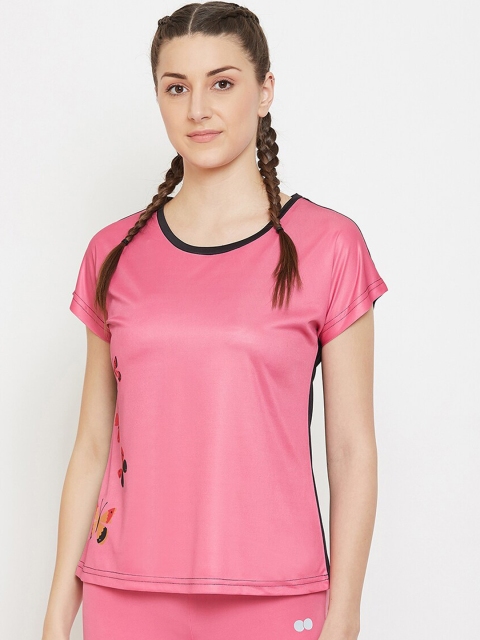 

Clovia Women Pink Solid Round Neck T-shirt