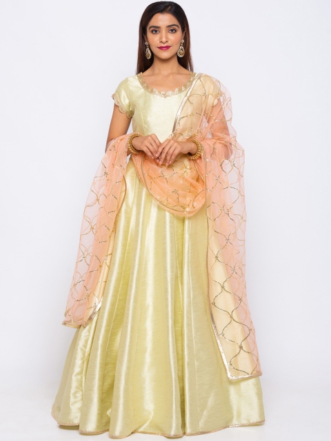 

6Y COLLECTIVE Women Green Self Design Maxi Dress